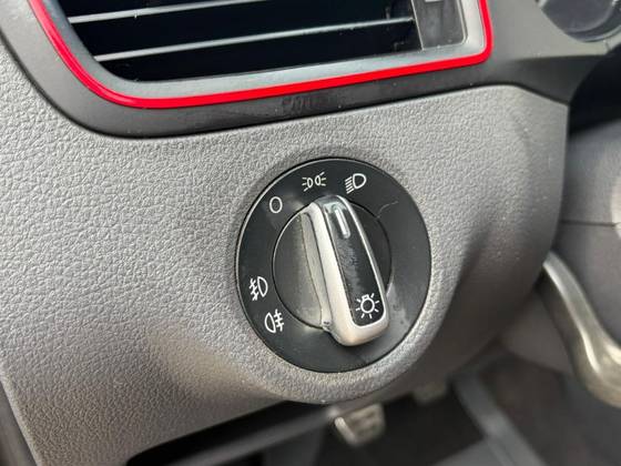 VOLKSWAGEN FOX 1.6 MSI PEPPER 16V FLEX 4P MANUAL VOLKSWAGEN FOX 1.6 MSI PEPPER 16V FLEX 4P MANUAL
